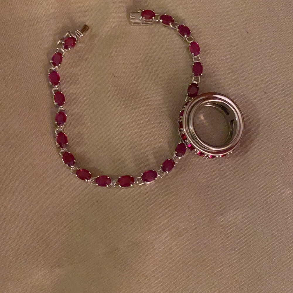 Ruby Bracket - Picture 7 of 9